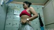 หนังโป๊ Horny Lily Indian Babe In Gym Working Out Naked ล่าสุด