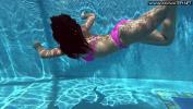 หนังโป๊ Jessica Lincoln swims sexy naked in the pool Mp4 ฟรี