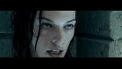 คลิปโป๊ออนไลน์ Milla Jovovich in Resident Evil in Apocalypse 2004 3gp ฟรี