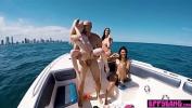 หนังเอ็ก Stunning teens in sexy bikinis fucked on a boat outdoor