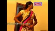 คริปโป๊ very hot indian housewife after bath wearing saree boy watch secretly Mp4 ฟรี