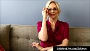 หนังโป๊ Dirty Talkin Milf Teacher Ms period Julia Ann Teaches Masturbation Mp4 ฟรี