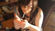 หนังxxx British BBW Tina Snua Smokes 2 Cigarettes In Glasses ฟรี