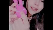 คลิปโป๊ออนไลน์ Curious girl masturbating with a bunny toy Mp4