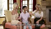 หนังxxx Stepmoms fight for their boys attention Kit Mercer comma Kayla Paige vert Spanish Subs 2024 ร้อน